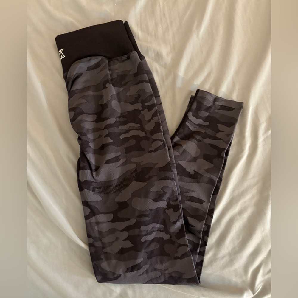 PINK Victoria's Secret Camouflage Joggers - Black and Gray